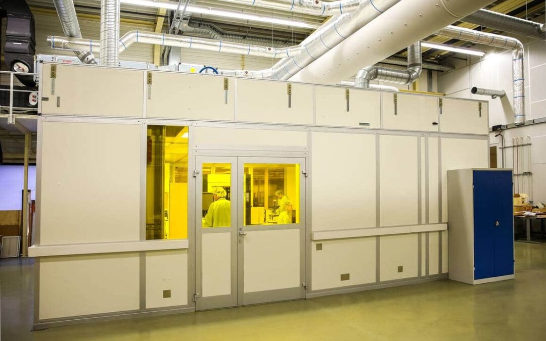 Commissioning ISO7 clean room facility